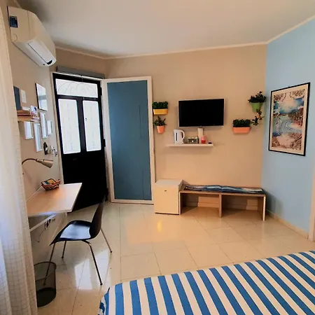 Гостевой дом -per Sconti E Prenotazioni Telefonare- Шилла