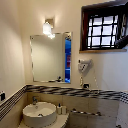 -per Sconti E Prenotazioni Telefonare- 게스트하우스