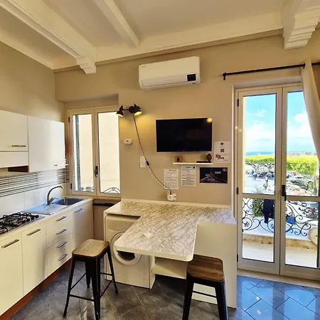 Vendégház Scilla Guest House